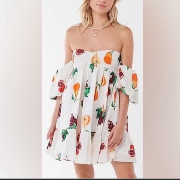 Urban Outfitters Dresses & Skirts - White fruit dress